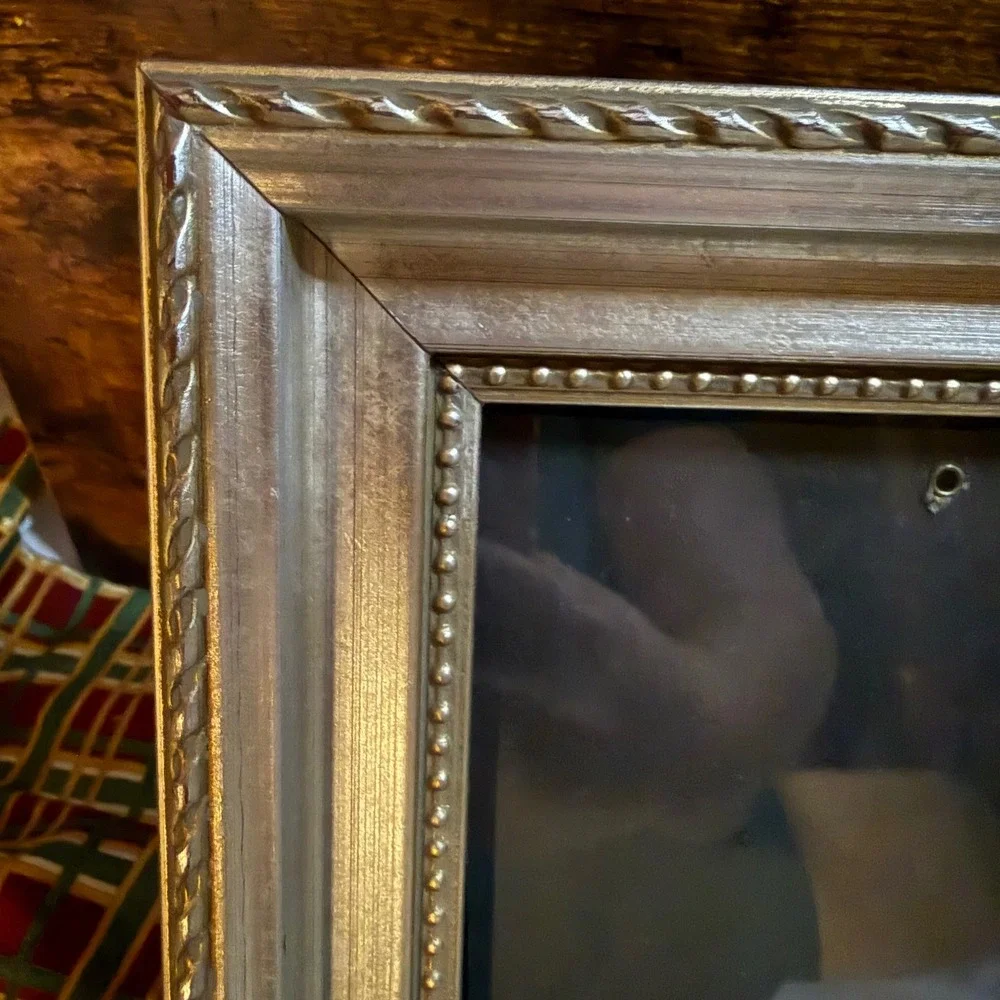 Set of 2 Michaels Reminiscence 5x7 Photo Frames Champagne Silver Beaded Trim
